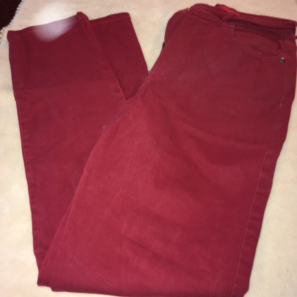 Gloria Vanderbilt jeans